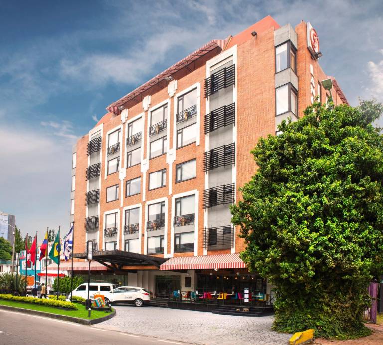 Lancaster House Suites Hotel in Bogotá