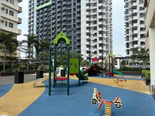 Apartament z hotelowymi udogodnieniami Quezon City