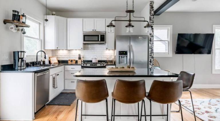 House with terrace, garden & BBQ | Perfect for remote work in Nashville, TN