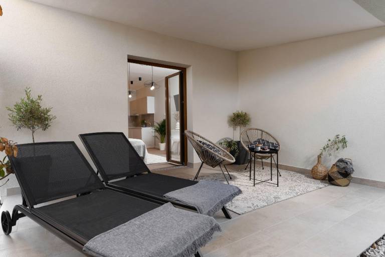 Charming rental apartment with patio | Pets allowed — photo 4