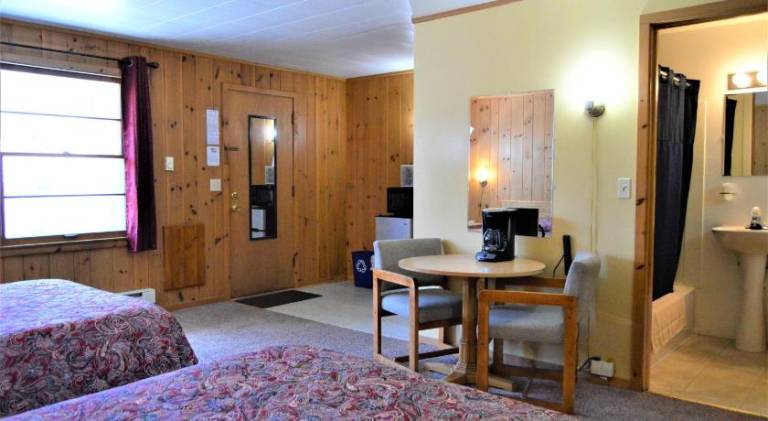 Baileys Sunset Motel — photo 2