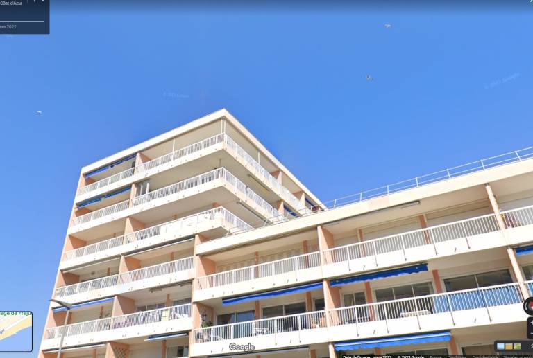 Fully equipped holiday apartment with yard & patio | Garden view | Pet-friendly — photo 3