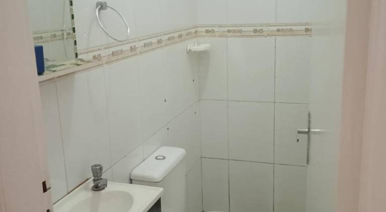 Suite com banheiro super espacosa — photo 5
