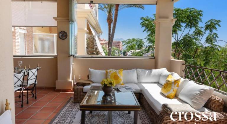 Rental apartment with terrace & pool — photo 4