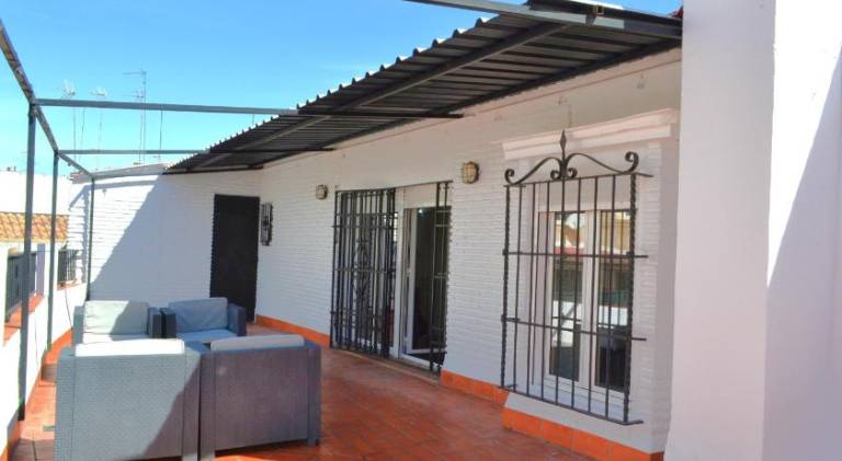 Rental apartment with patio | Near Mosque–Cathedral of Córdoba — photo 5