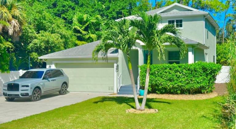 Big house | Pets allowed in Naples, FL