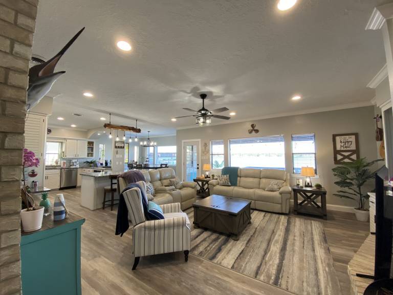 House Lake Conroe