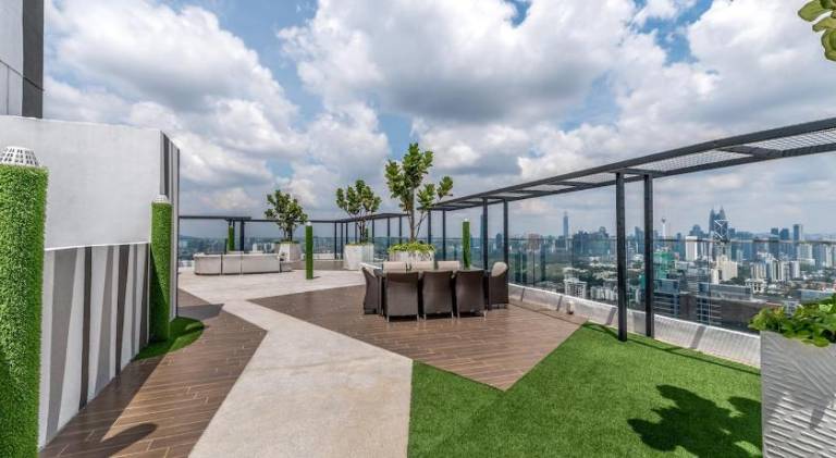 Serviced apartment with terrace, jacuzzi & garden | Pet-friendly — photo 4