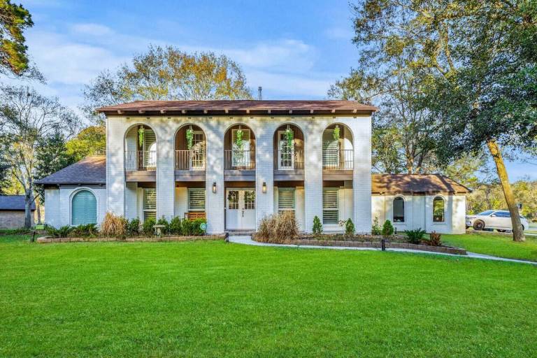 House  Lake Conroe