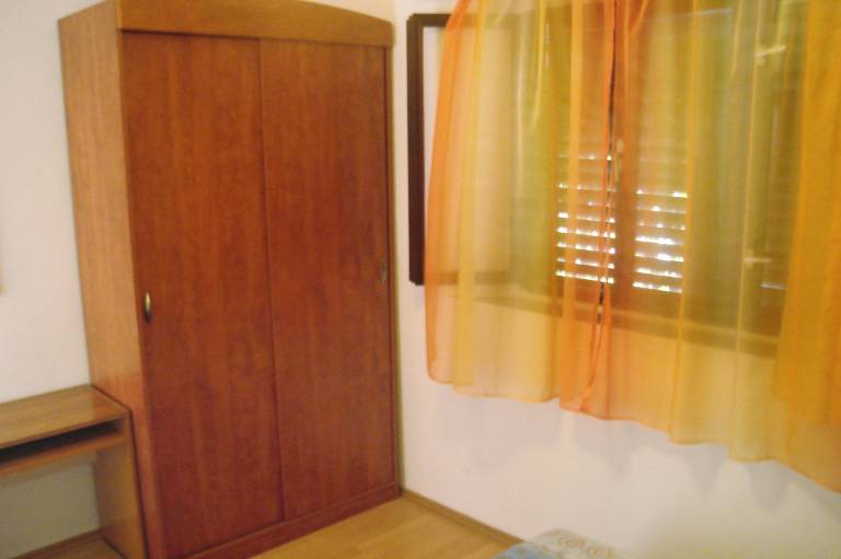 Two bedroom apartment near beach Sućuraj, Hvar (A-136-a) — photo 5