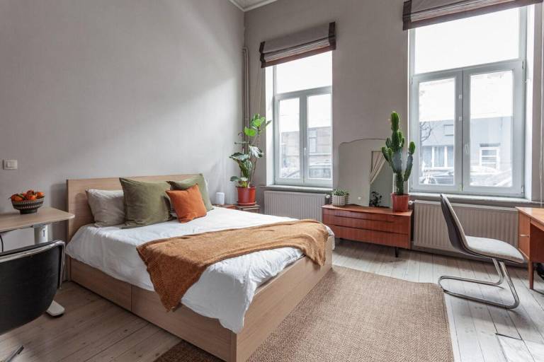 A0) Bright Vintage 65m2 Home Full Kithen @BXLCenter — photo 2