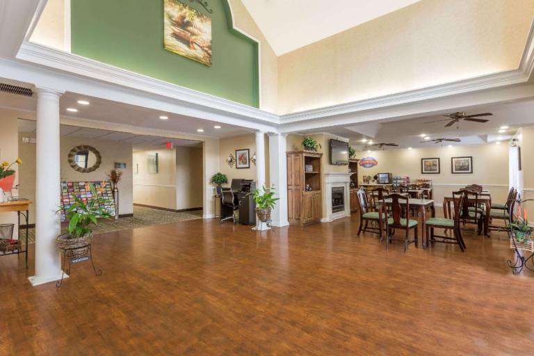 Baymont by Wyndham Lakeland — photo 2
