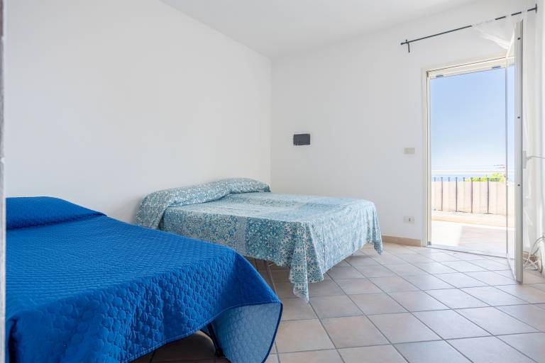 Holiday Home 'Terrazza Sul Mare' with Shared Terrace, Wi-Fi and Air Conditioning — photo 3