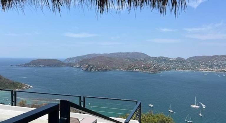 Casa Zihuatanejo