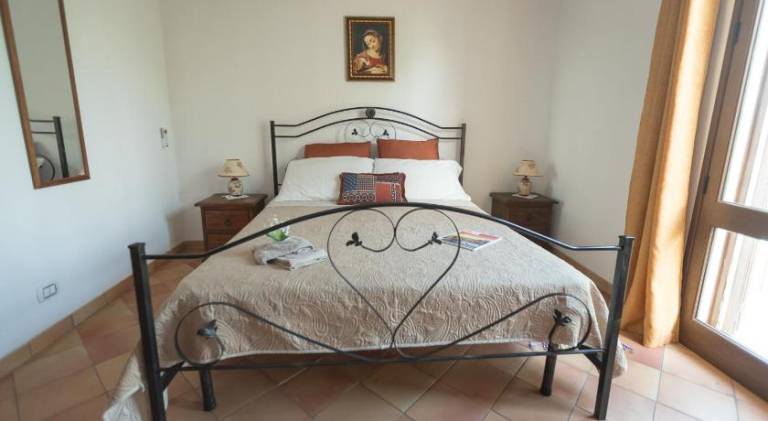 Charming villa with pool | Pets are welcome — photo 2