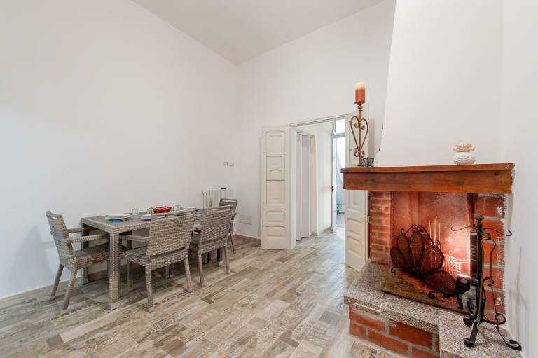 Rental apartment with patio, garden & grill | Garden view — photo 3