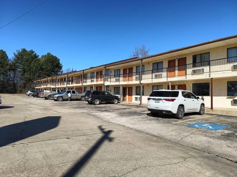 Executive Inn — photo 3