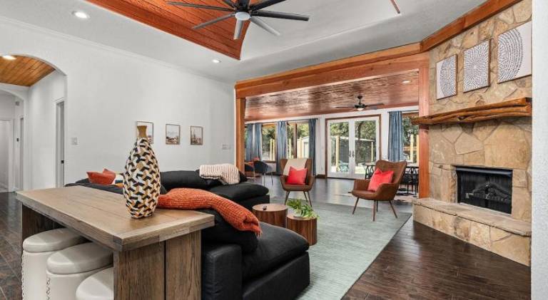 Nice vacation home with pool | Pets are welcome — photo 3