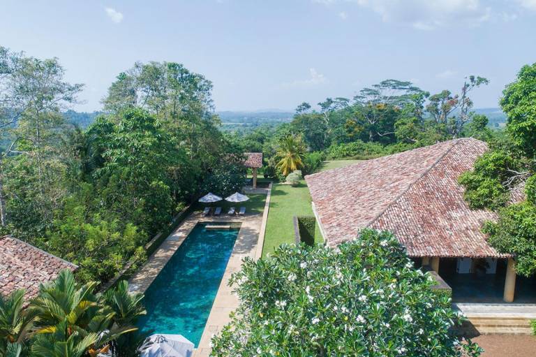 900 m² Villa