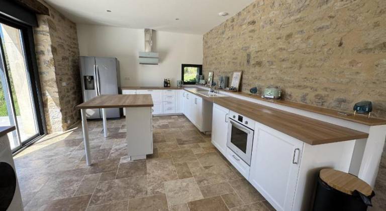House with 5 rooms for 14 persons — photo 4