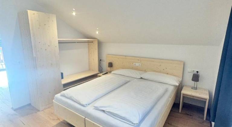 Serviced apartment with hot tub — photo 2