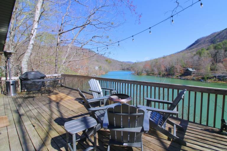 House  Lake Lure