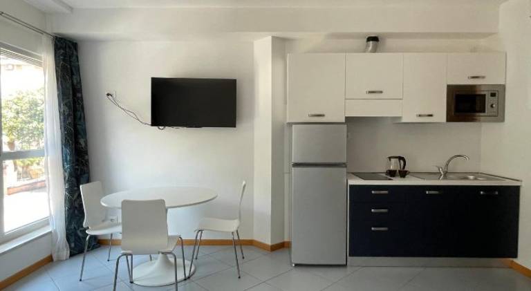 Apartment with 1 room for 3 persons — photo 2