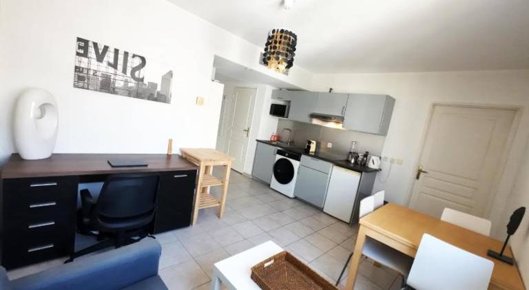 Nice apartment | Beach nearby | Perfect for remote work | Pets allowed — photo 2