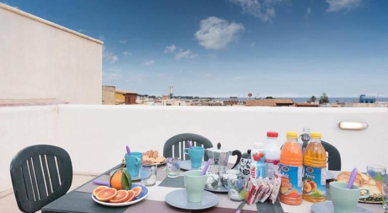 Apartment with 2 rooms for 4 persons — photo 4