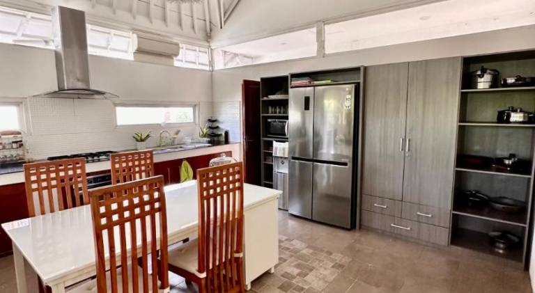 Villa with private pool, patio & BBQ | Good for workation | Dogs allowed — photo 5