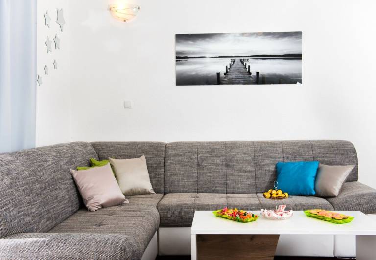 Fully equipped holiday apartment with barbecue, pool & terrace | Garden view | Beach nearby | Pets allowed — photo 4