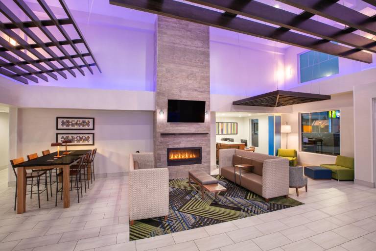 Holiday Inn Express Hotel & Suites Seaside Convention Center By IHG — photo 3