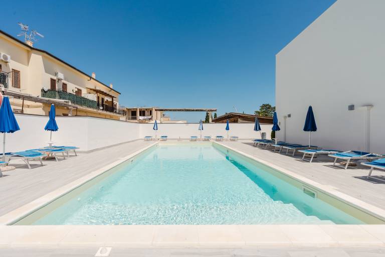 Apartment 'Kairos' with Shared Pool, Wi-Fi and Air Conditioning in Trapani