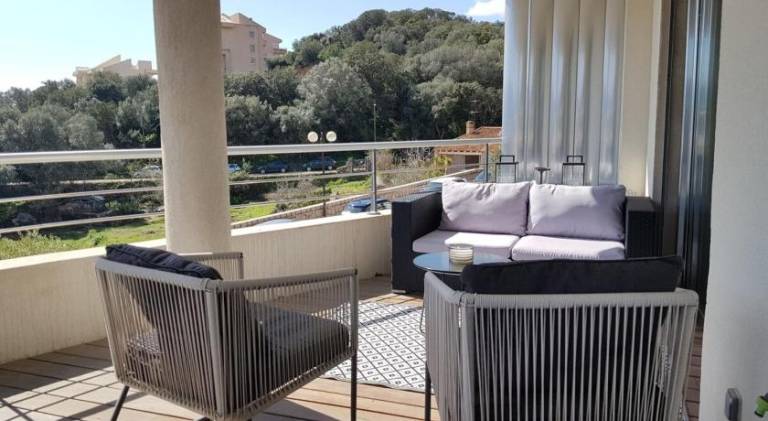 Fully equipped charming vacation home with pool & terrace | Dogs allowed in Sartene