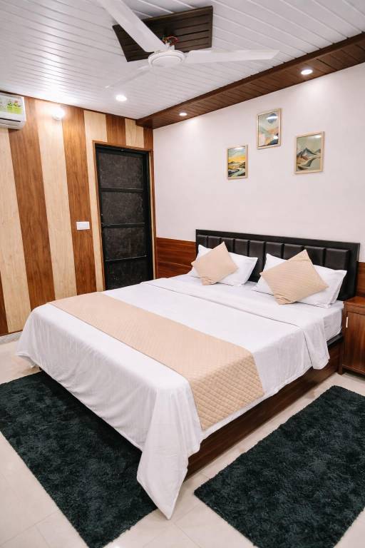 HOTEL IN VARANASI — photo 2