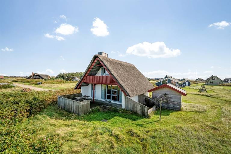 Ferienhaus mit Hund in Vrist Strand fuer max. 6 Personen