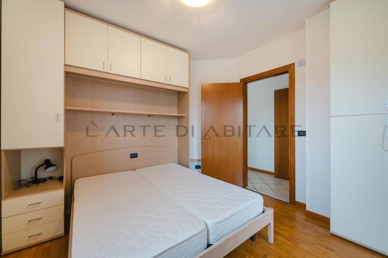 Holiday apartment with patio | City view — photo 5