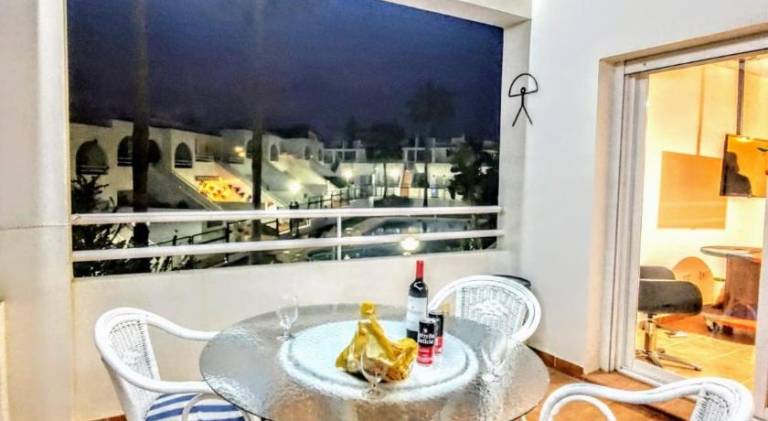 Pleasant apartment with pool | Pet-friendly — photo 4