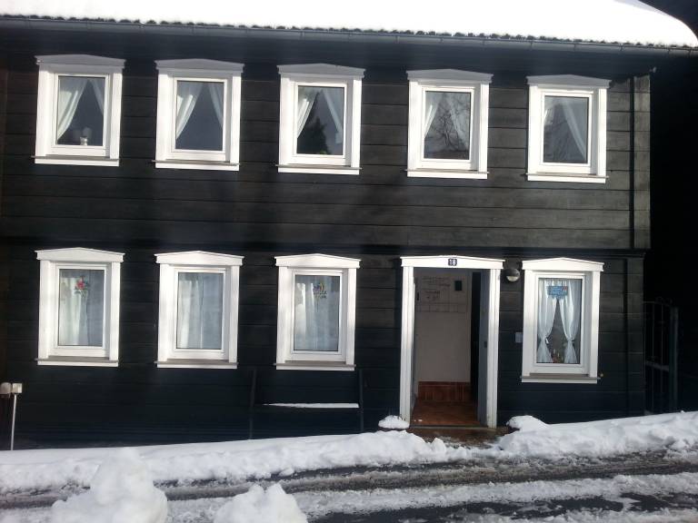 Fully equipped spacious house with yard, grill & terrace | Pets allowed — photo 2