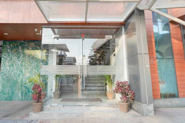 Townhouse Oak Rispana Bridge Dehradun