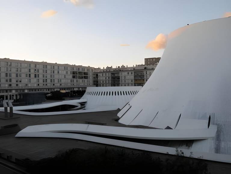 Oscar Hotel Le Havre Centre in Le Havre
