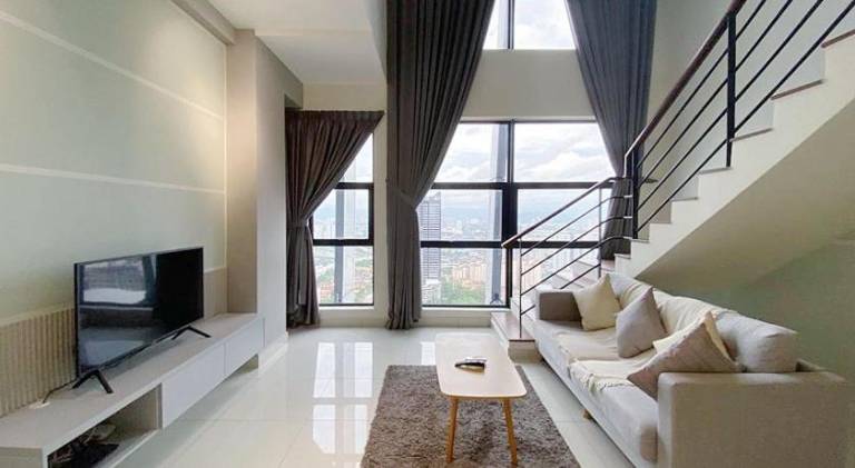 Holiday apartment with terrace, pool & garden | Next to Jalan Alor — photo 2