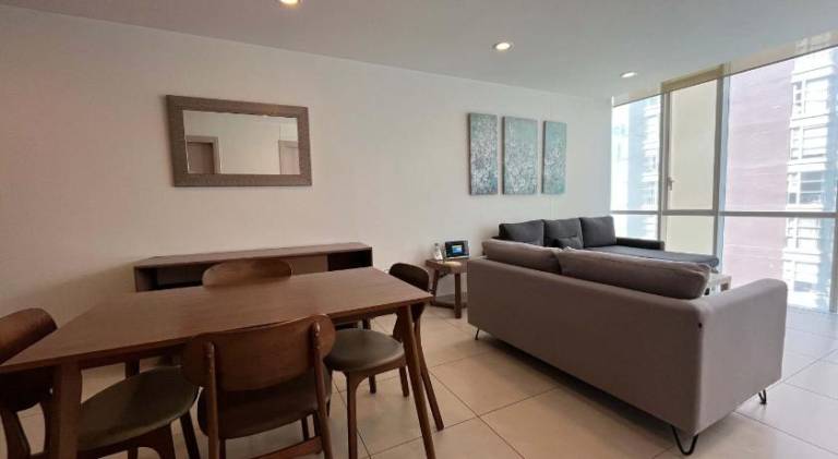 Apartment with pool — photo 4