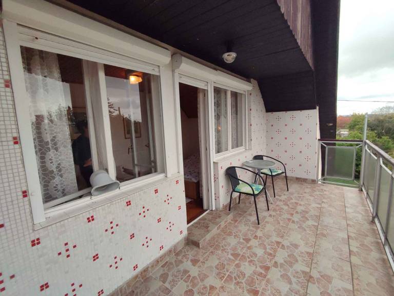 House with patio, garden & barbecue — photo 5