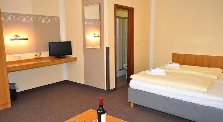 Serviced apartment with terrace & yard in Bergen auf Ruegen