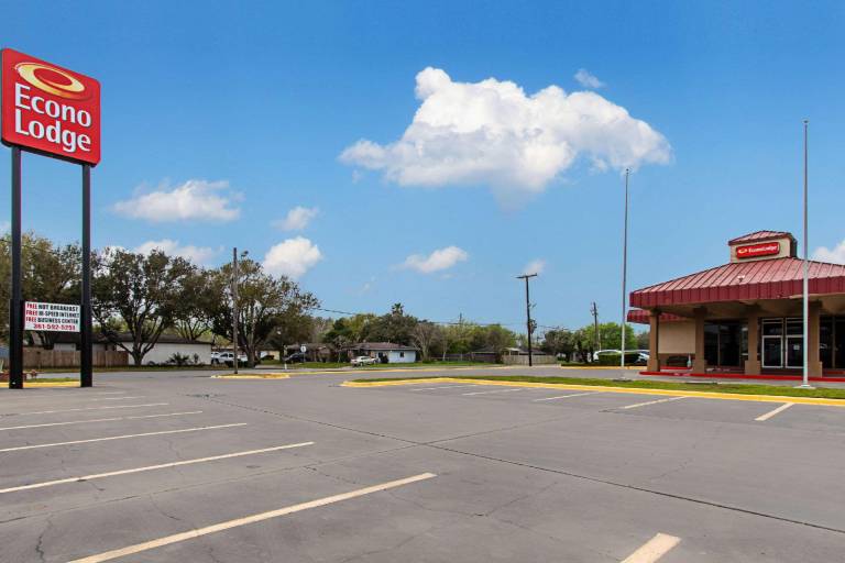 Econo Lodge Kingsville in Kingsville, TX