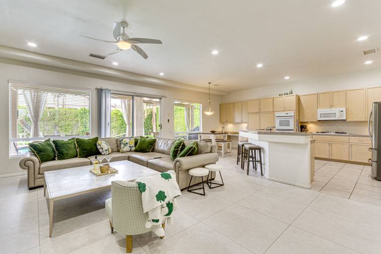 Family Friendly: Spacious Oasis in Palm Desert! — photo 4