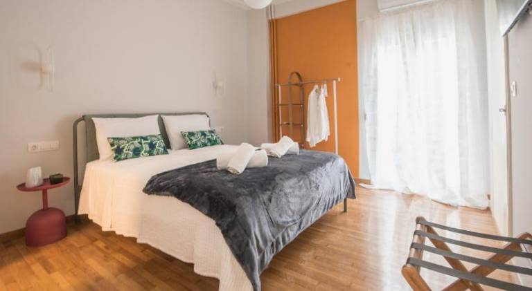Retro Luxury Apartment — photo 2