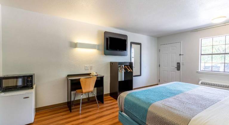 Motel 6 Georgetown, TX — photo 2