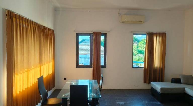 Beautiful apartment with yard & terrace | Suitable for remote work | Dogs allowed — photo 3